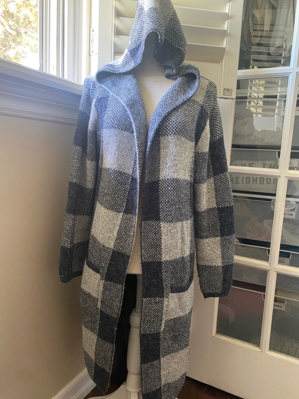Carly Jean CJLA Plaid Hooded Open-Front Sweater long coat small  medium